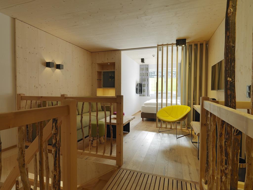 Alpina Zillertal . Family Lifestyle Kinderhotel Fuegen Ngoại thất bức ảnh